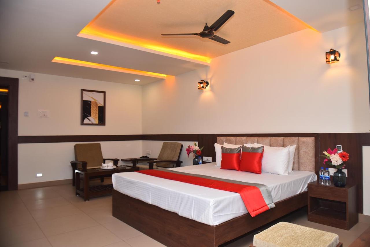 M R Residency Dharwad. Apartment Ngoại thất bức ảnh