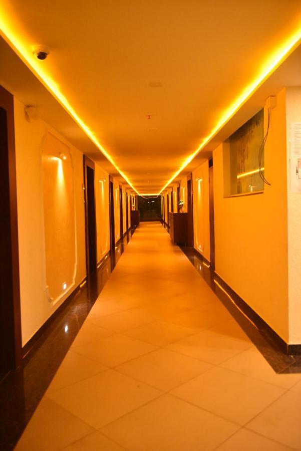 M R Residency Dharwad. Apartment Ngoại thất bức ảnh