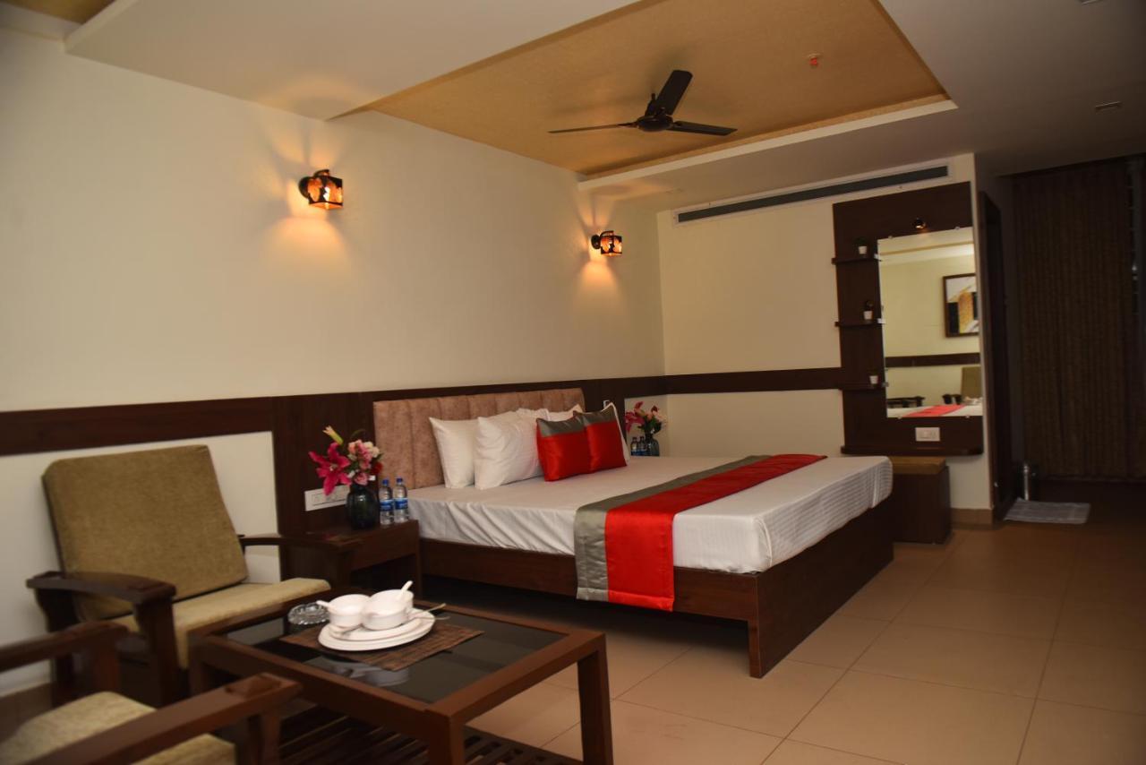 M R Residency Dharwad. Apartment Ngoại thất bức ảnh