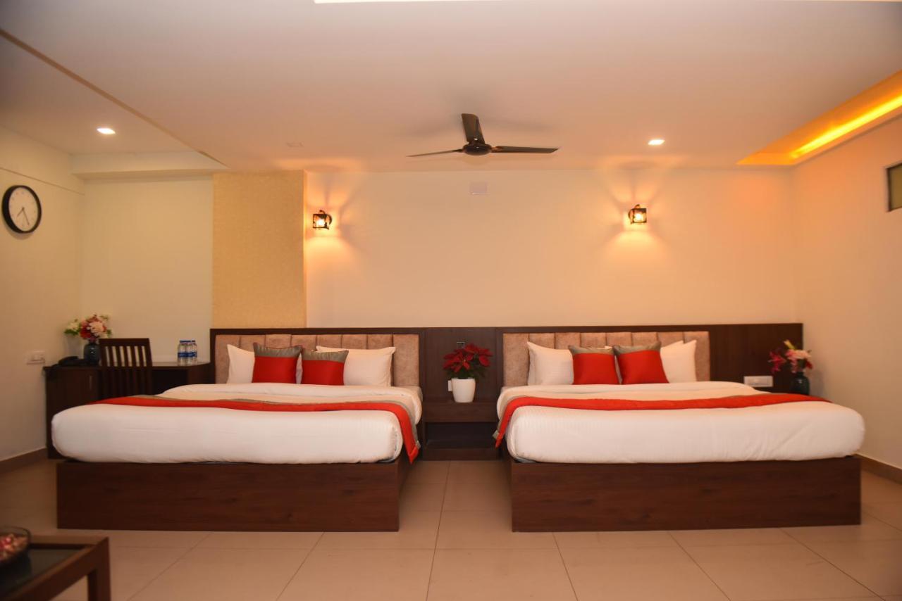 M R Residency Dharwad. Apartment Ngoại thất bức ảnh