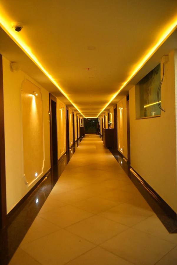M R Residency Dharwad. Apartment Ngoại thất bức ảnh